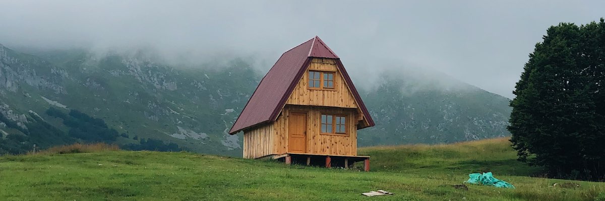 How To Set Up a Tiny Home Rainwater Collection System